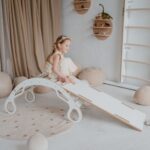 Mebel wielofunkcyjny dla dzieci bujak drewniany WoodForKids